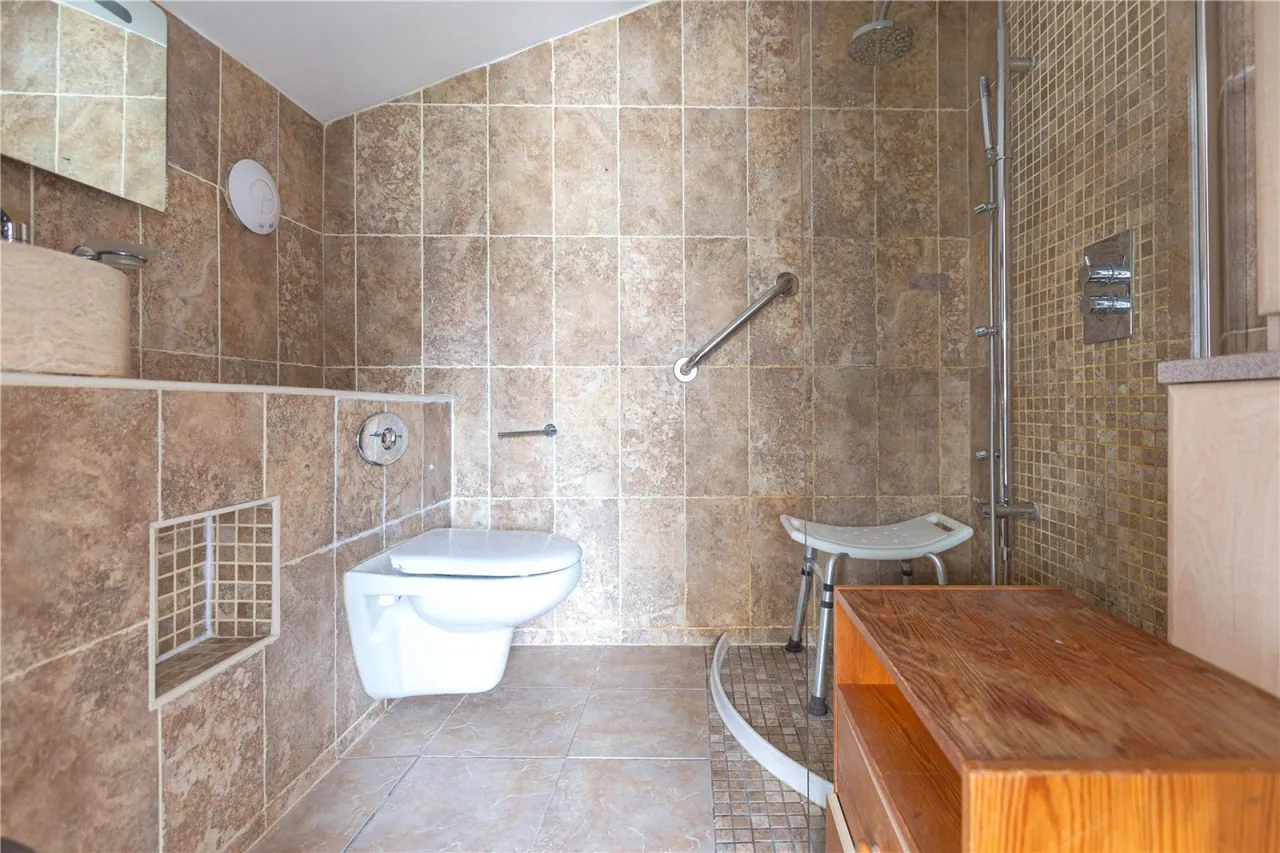 Lampeter Road, Bristol, BS9, photo 14