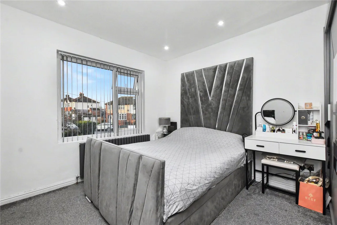 Priesthorpe Avenue, Stanningley, LS28, photo 8