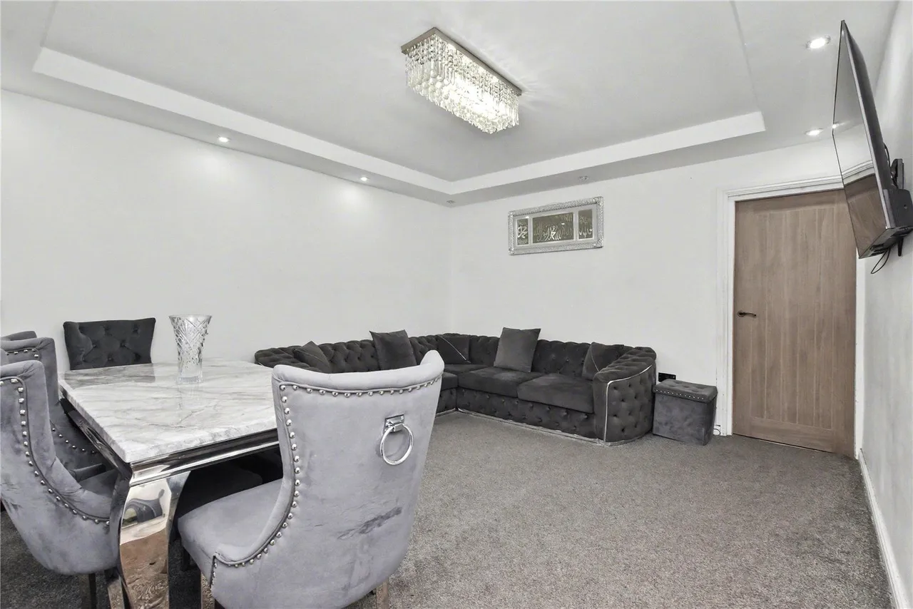 Priesthorpe Avenue, Stanningley, LS28, photo 7