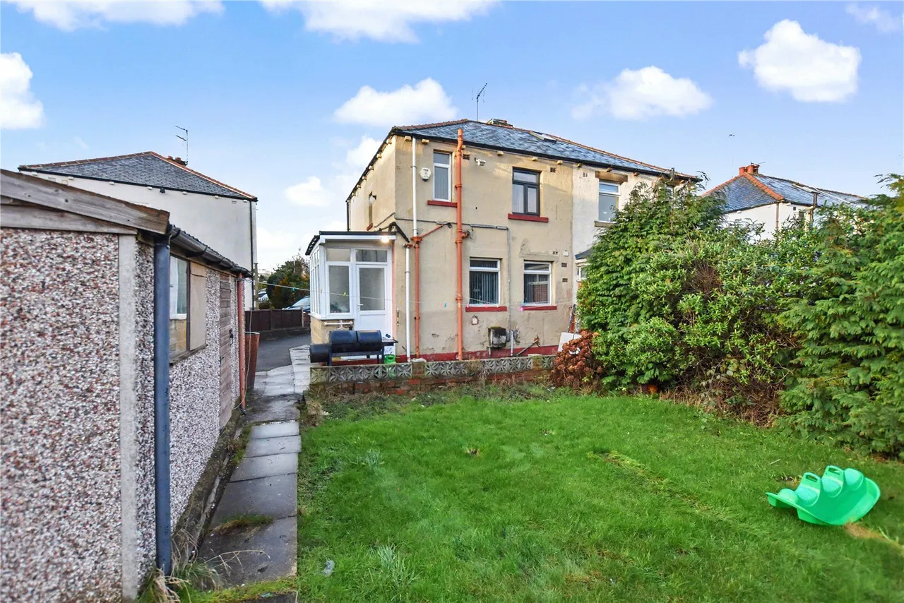 Priesthorpe Avenue, Stanningley, LS28, photo 10