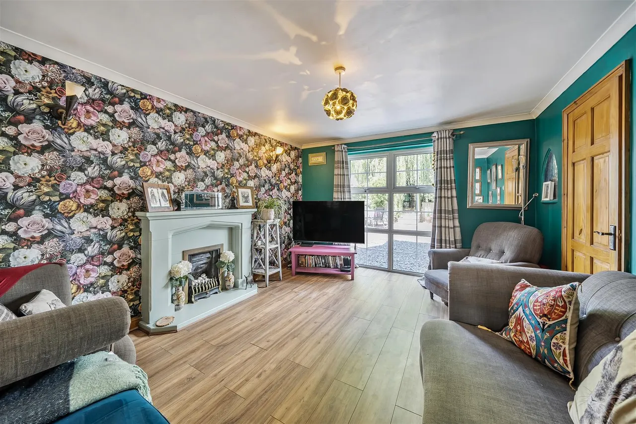 Hollam Crescent, Fareham, photo 10