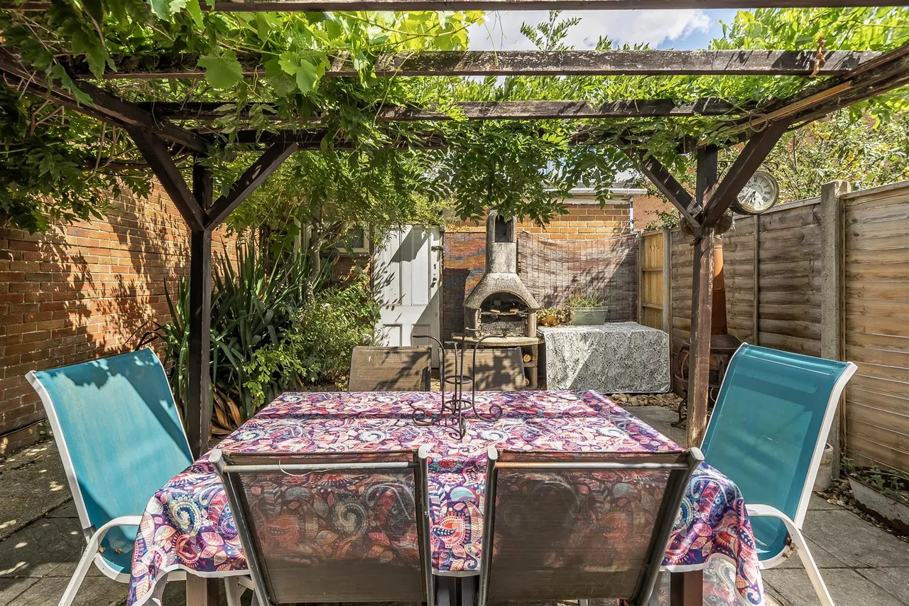 Hollam Crescent, Fareham, photo 8