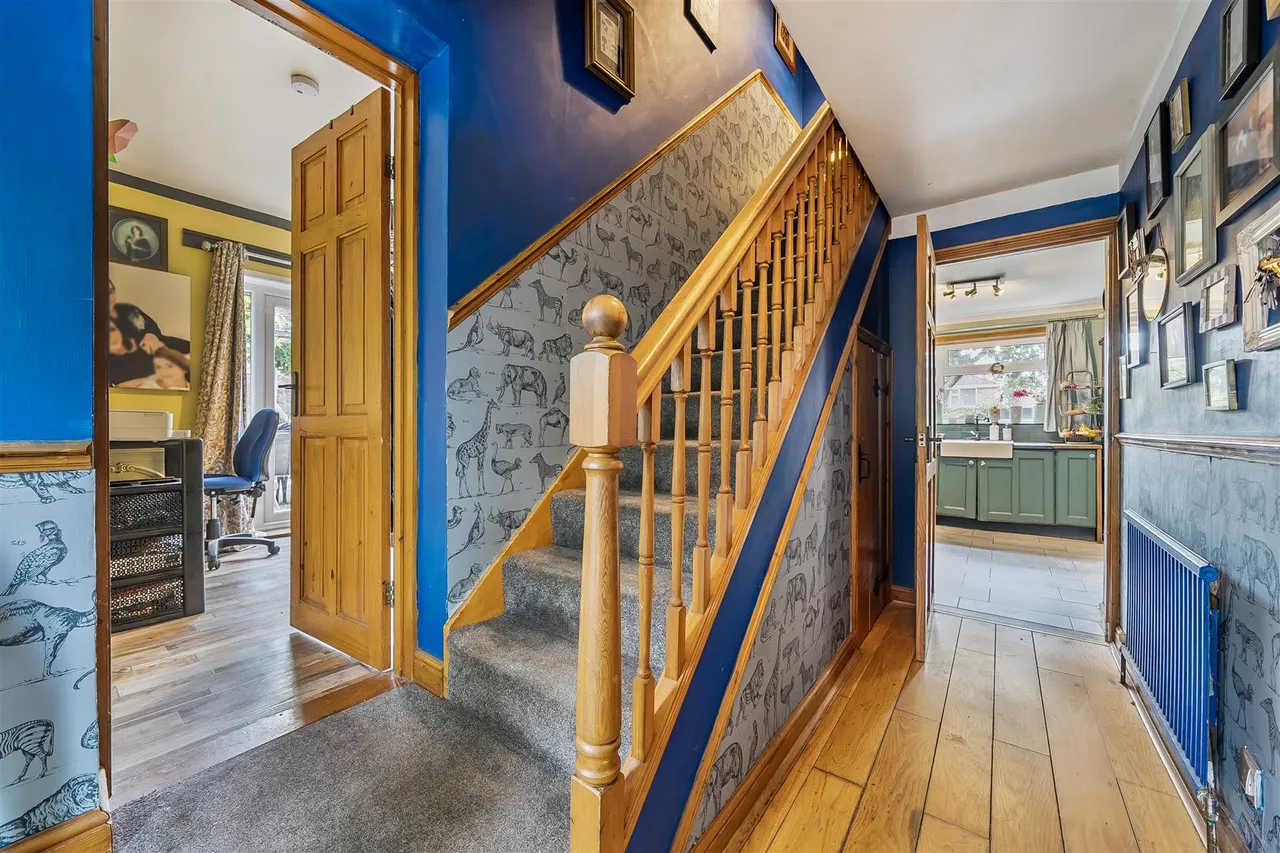 Hollam Crescent, Fareham, photo 5