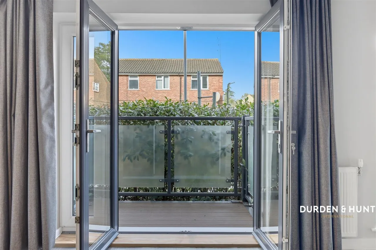 Newmans Lane, Loughton, IG10, photo 6