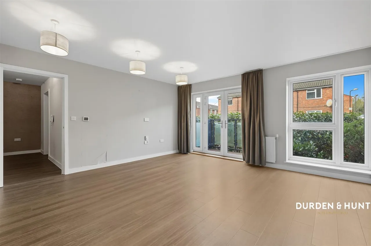 Newmans Lane, Loughton, IG10, photo 5