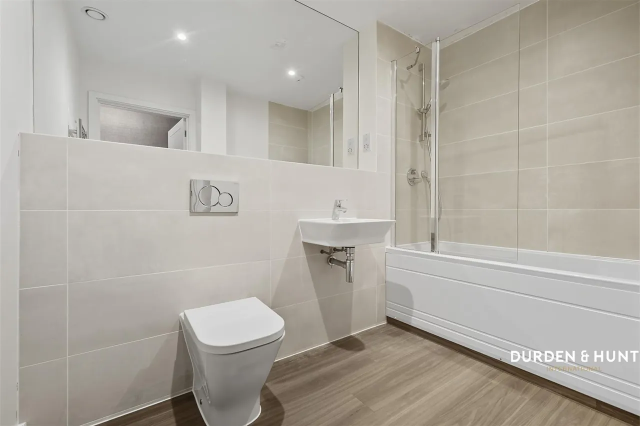 Newmans Lane, Loughton, IG10, photo 12