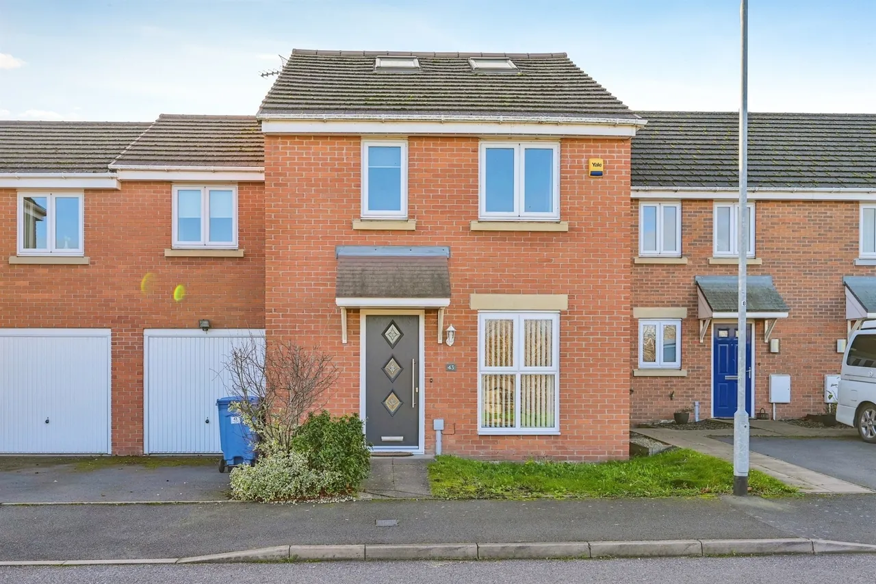 4 bed house for sale — Booth Hurst Road, Hawksyard, RUGELEY
