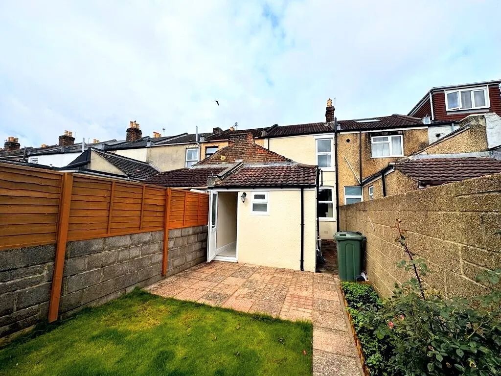 Station Road, Portsmouth, PO3, photo 10
