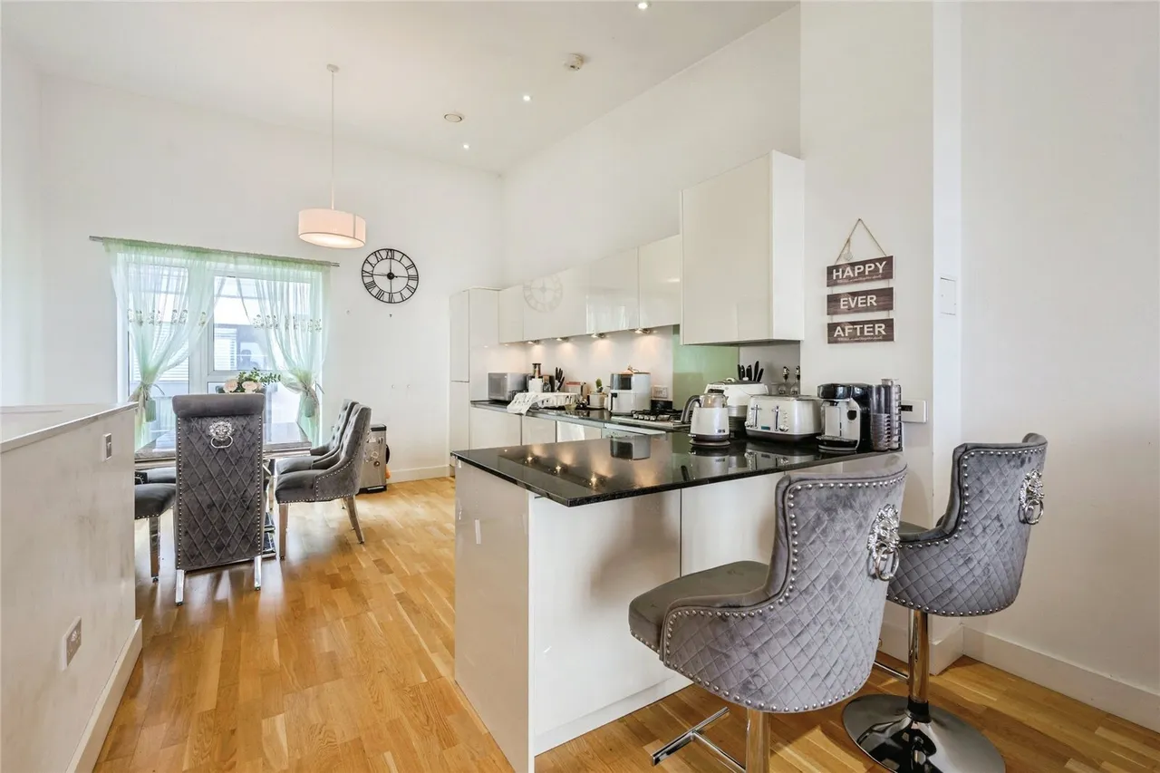 Millbay Road, Plymouth, PL1, photo 15