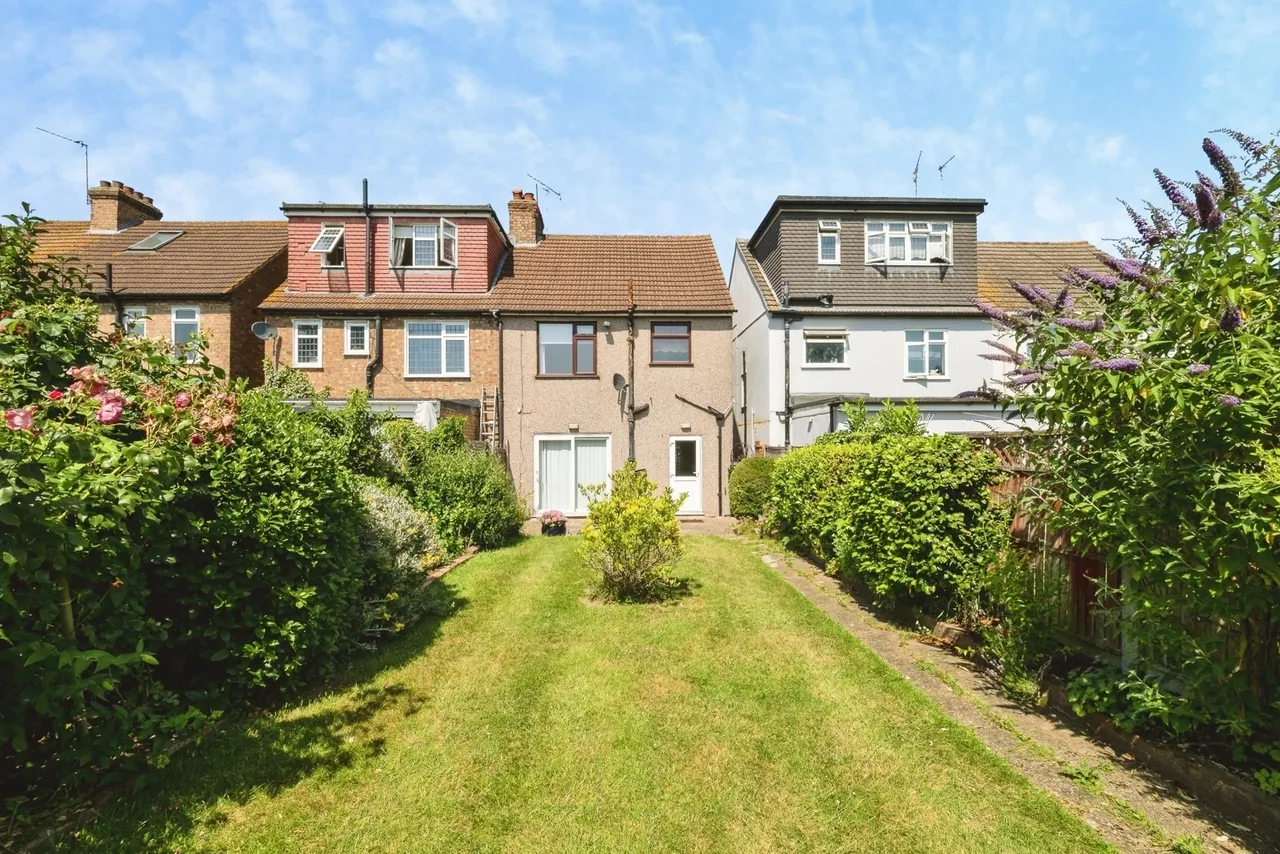 Osborne Road, Hornchurch, RM11, photo 17