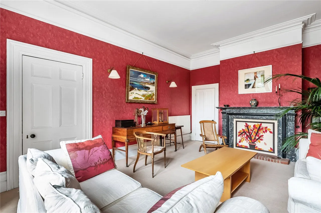 Doods Way, Reigate, RH2, photo 13