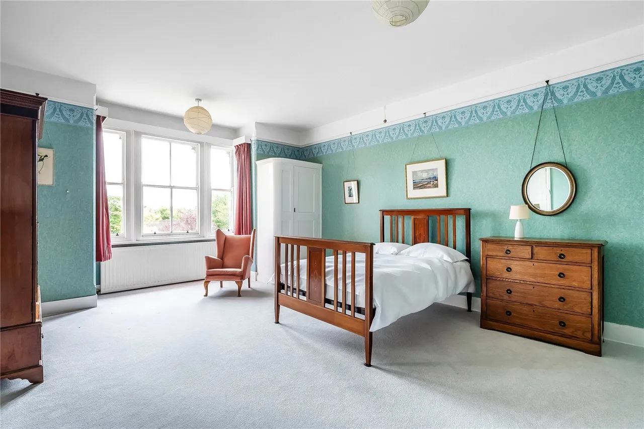 Doods Way, Reigate, RH2, photo 12