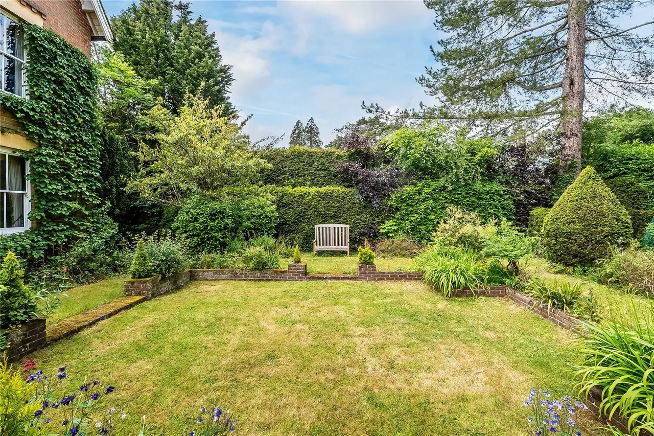 Doods Way, Reigate, RH2, photo 29
