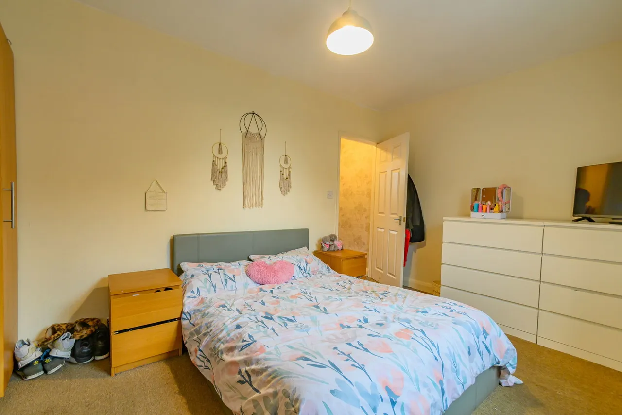 Adelaide Street East, Heywood, photo 12