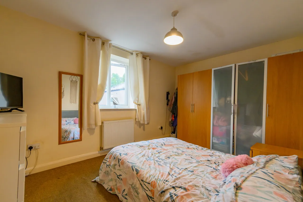 Adelaide Street East, Heywood, photo 10