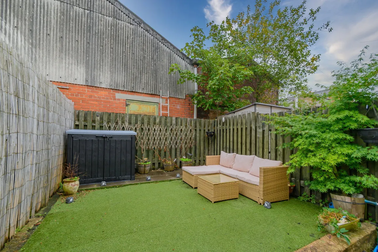 Adelaide Street East, Heywood, photo 17