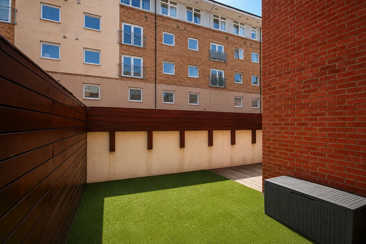 Apex House, 81 Camp Road, St. Albans, Hertfordshire, photo 11