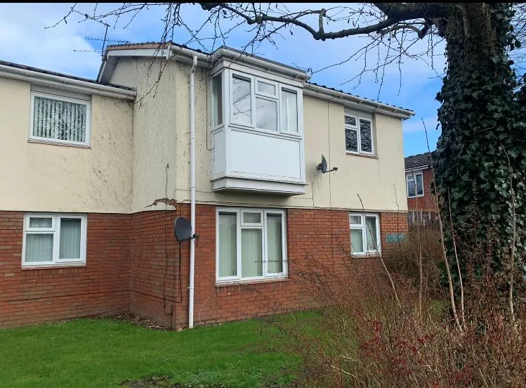 1 bed flat to rent — Fareham Crescent, Wolverhampton, WV4