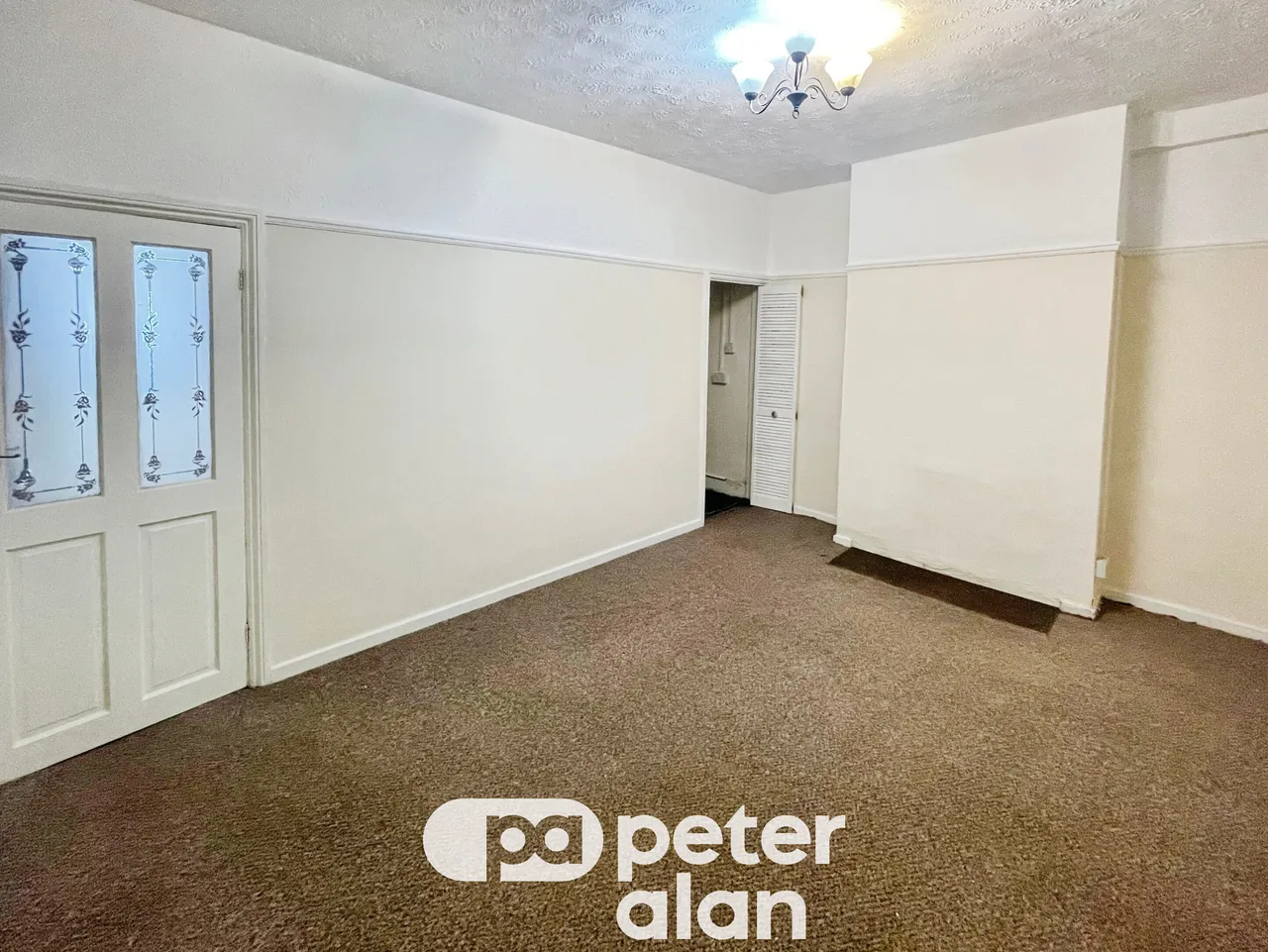 Oakley Street, Newport, NP19, photo 2