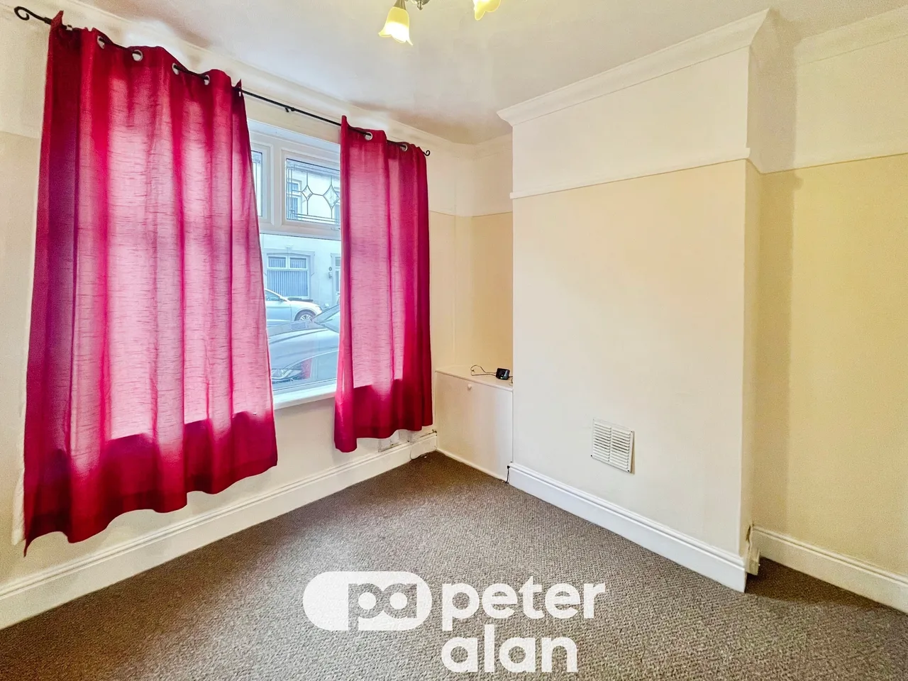 Oakley Street, Newport, NP19, photo 6