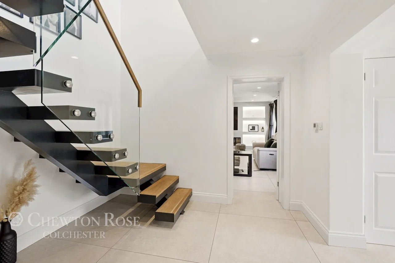 Garthwood Close, West Bergholt. Colchester, photo 21