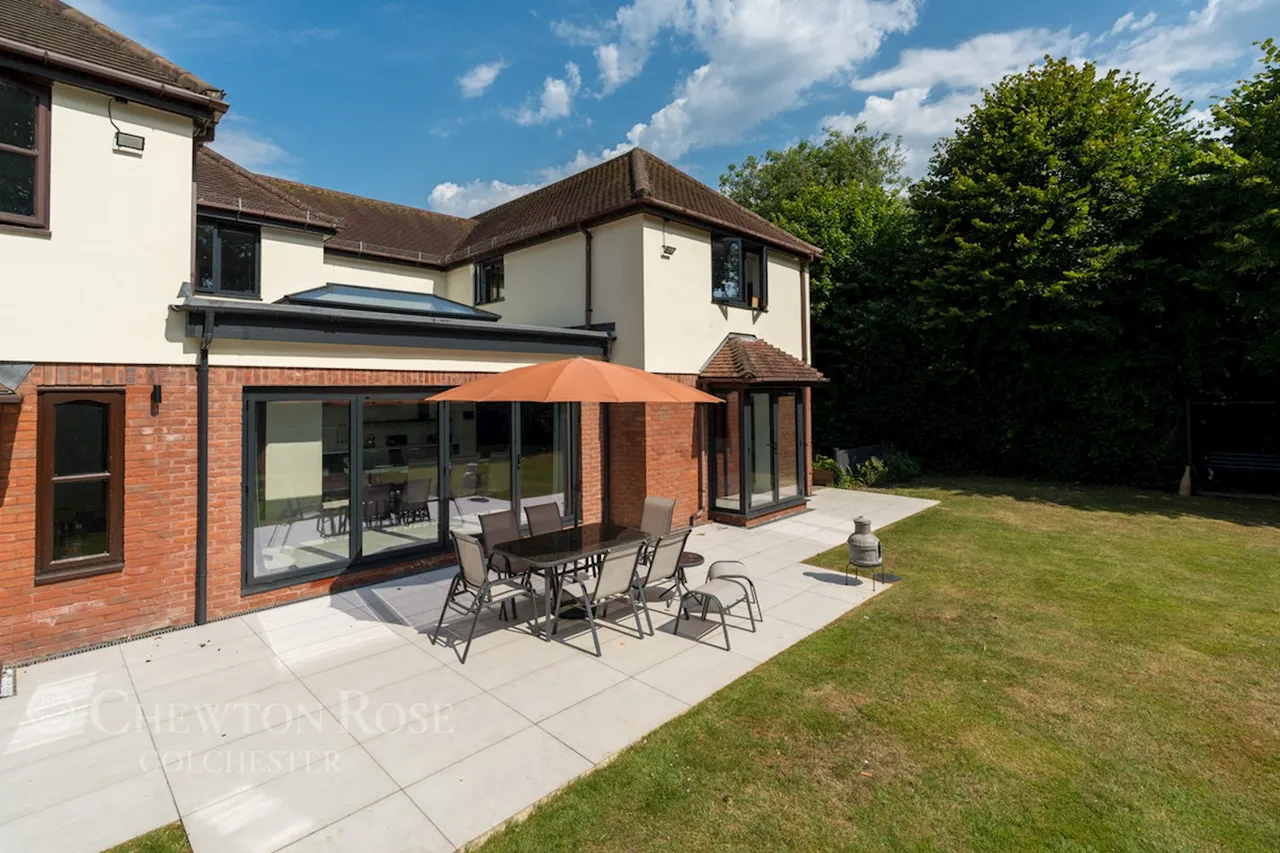 Garthwood Close, West Bergholt. Colchester, photo 33