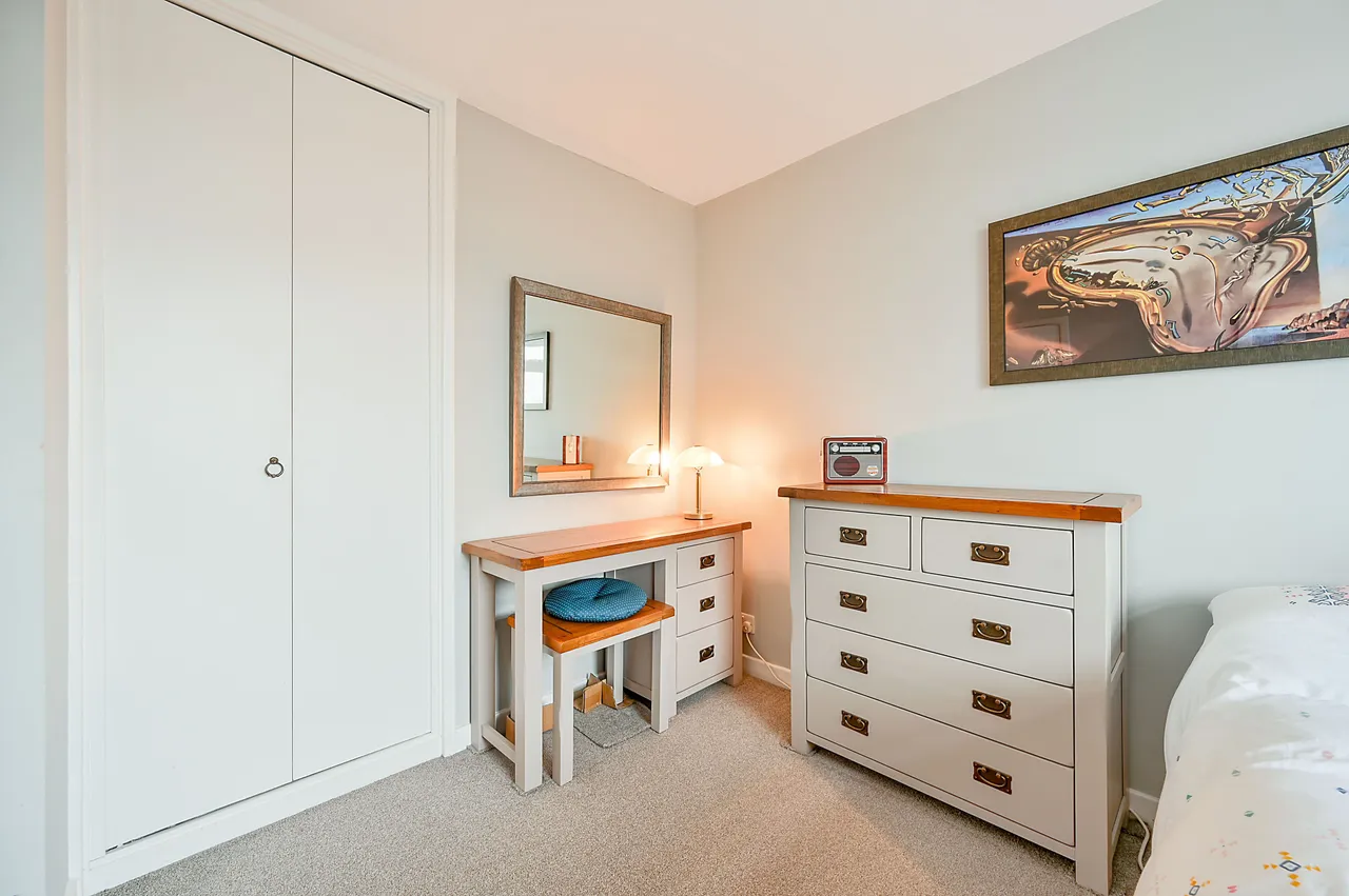 17 Westpark, 39-41 Eaton Rise, London, photo 8