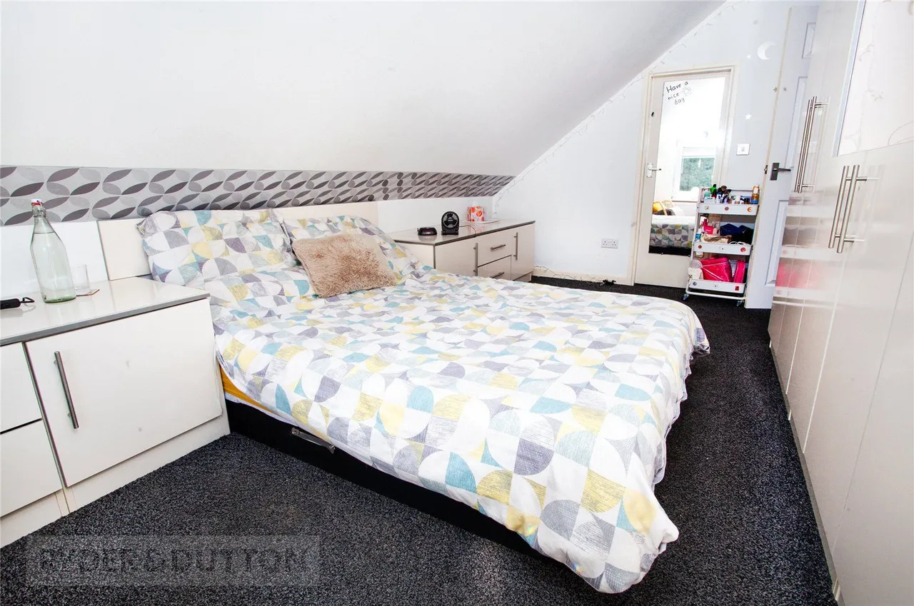 Meadow Road, Woodside, M24, photo 23