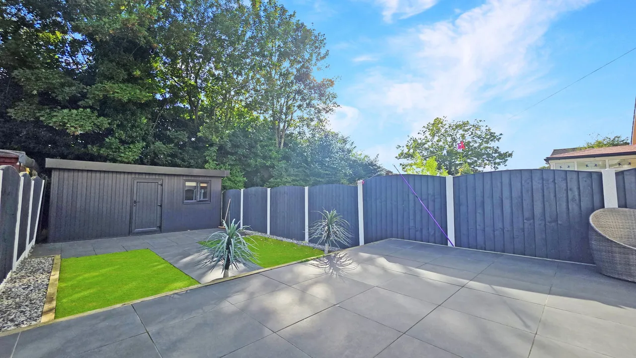 2 bed house for sale, Coverdale Road, Westhoughton, BL5