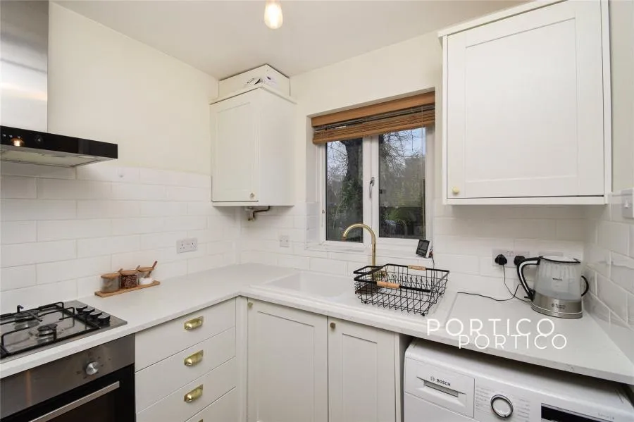 Skiers Street, London, E15, photo 6