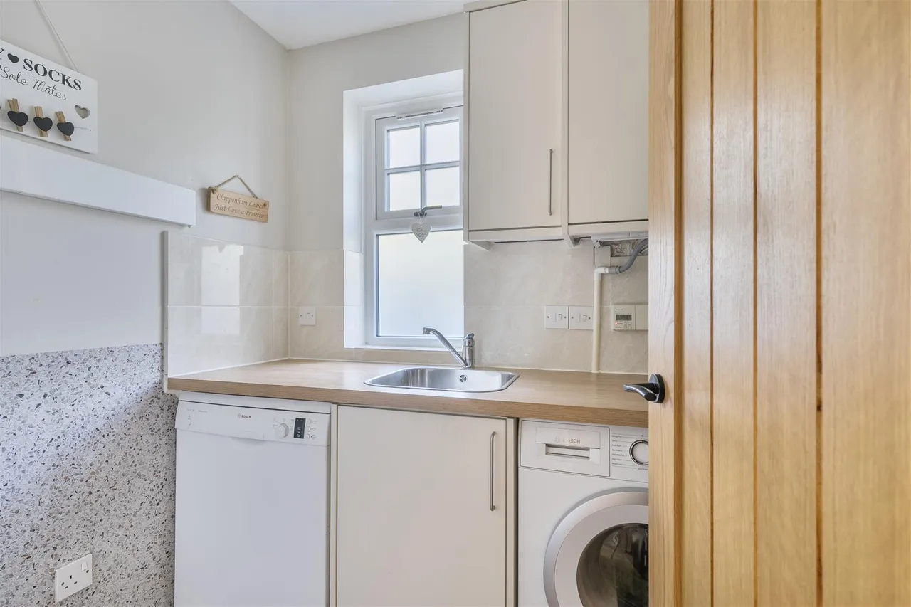 Woodpecker Mews, Chippenham, SN14, photo 17