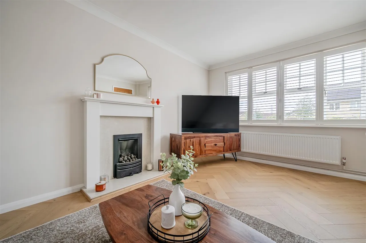 Woodpecker Mews, Chippenham, SN14, photo 9