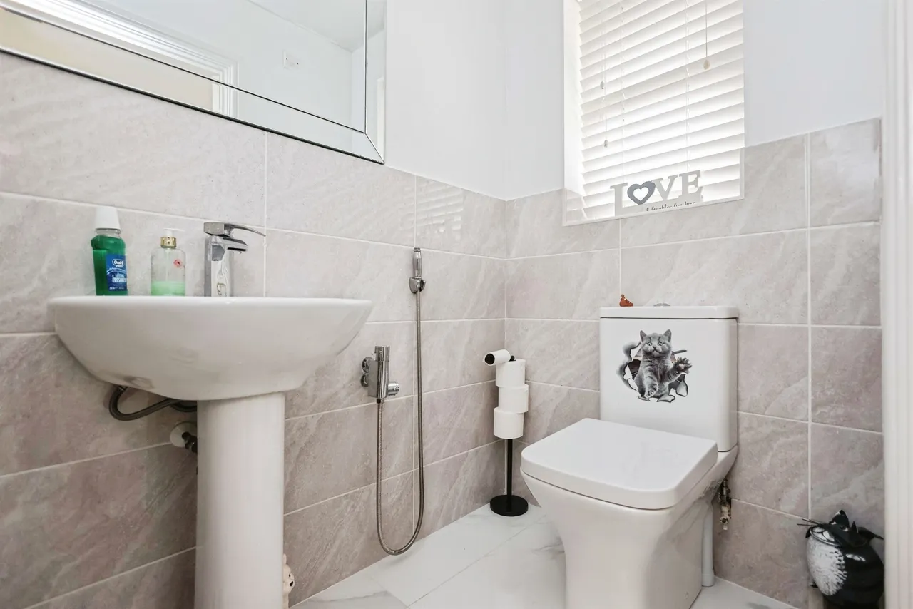 Greenacres, Bartley Green, B32, photo 12