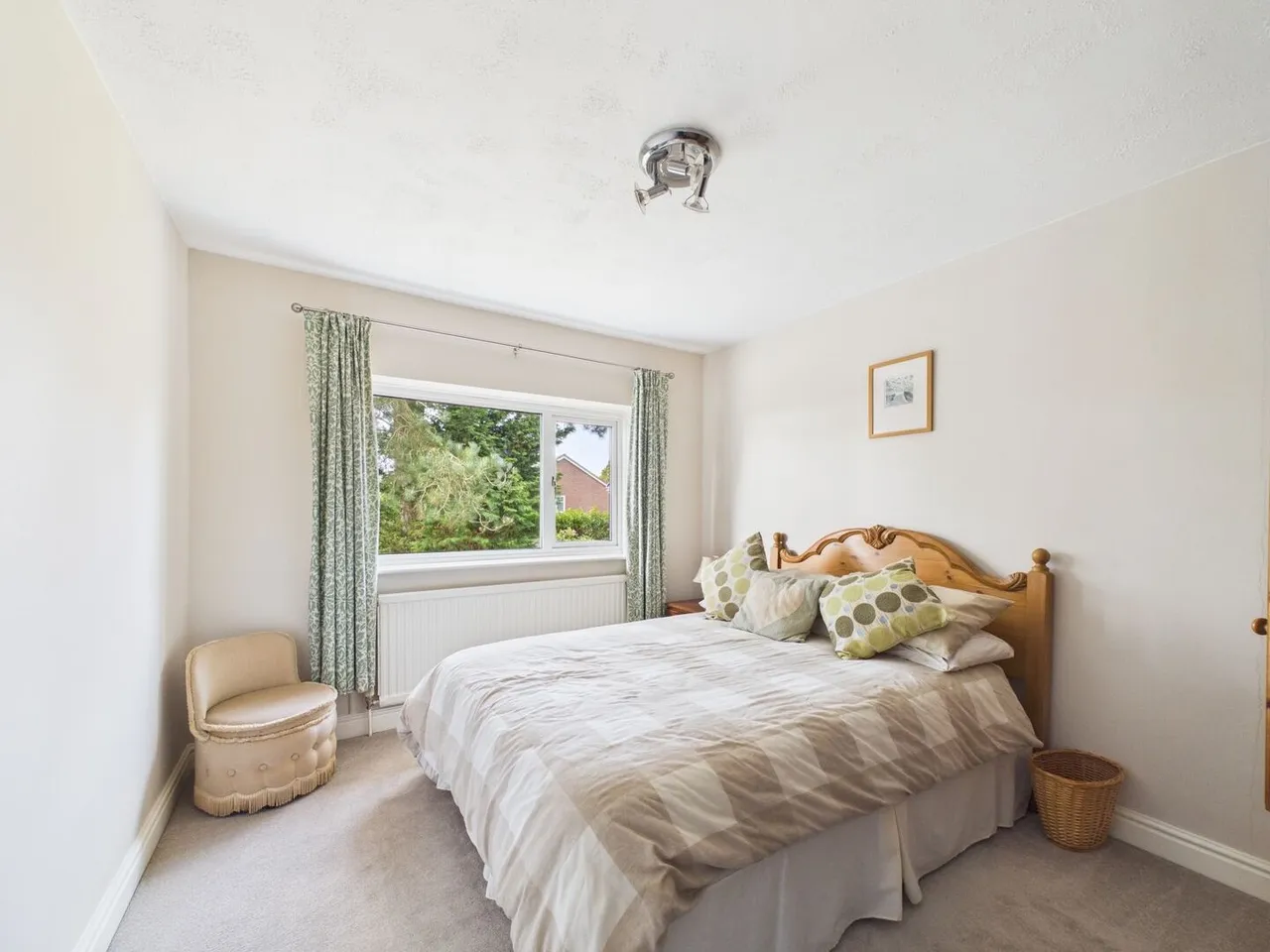 Wombourne, Wolverhampton WV5 0JA, photo 13