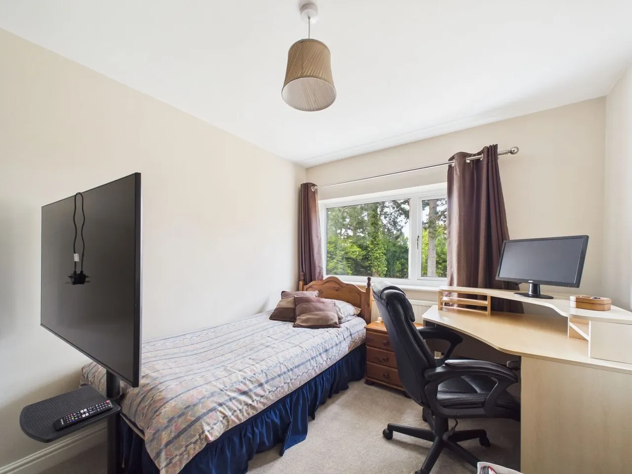 Wombourne, Wolverhampton WV5 0JA, photo 15