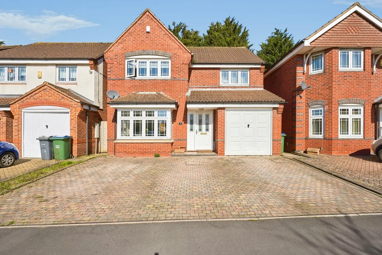 4 bed house for sale — Aster Way, Walsall, West Midlands, WS5