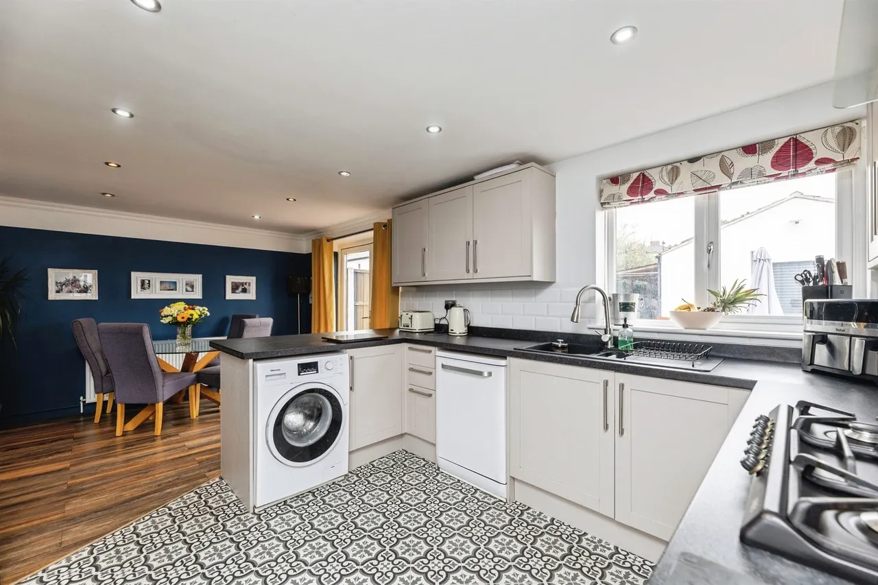 Brierley Road, South Hiendley, Barnsley, photo 7