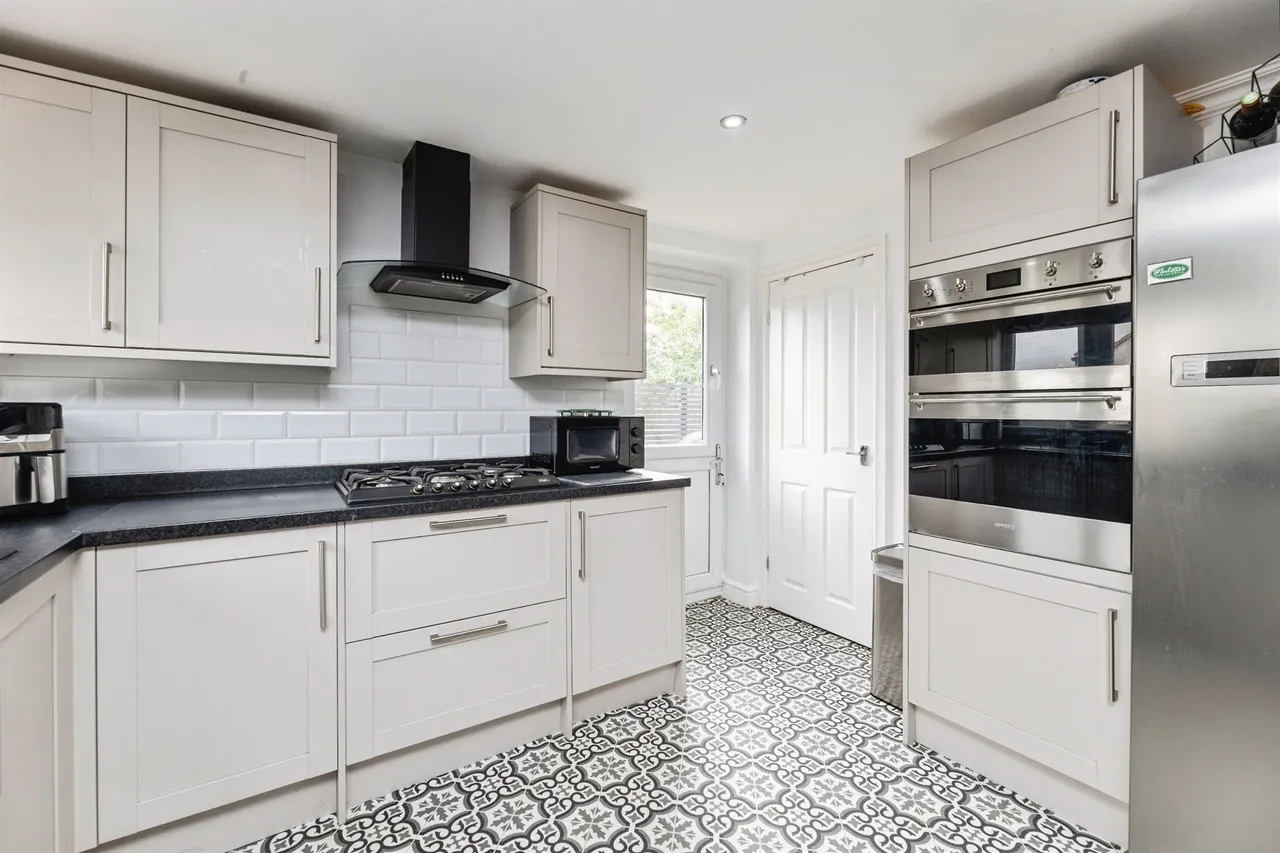 Brierley Road, South Hiendley, Barnsley, photo 9