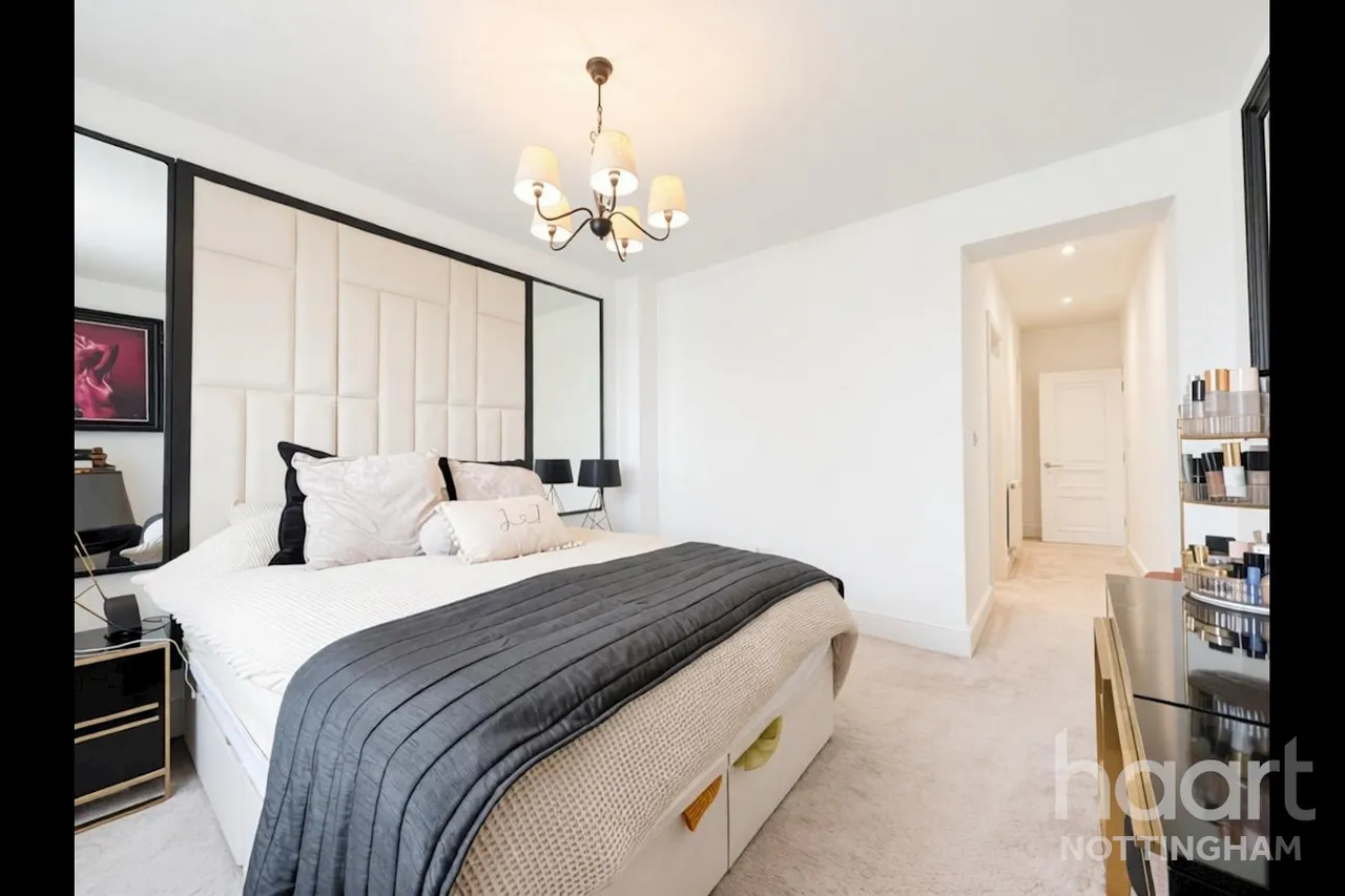 Trentdale Road, Carlton, NG4, photo 13