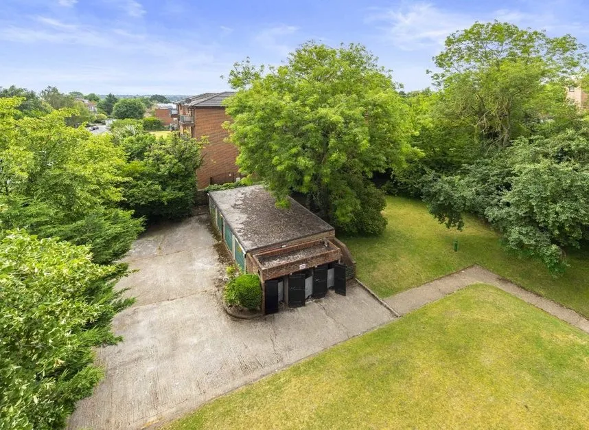 Ballards Lane, Finchley, N3, photo 6