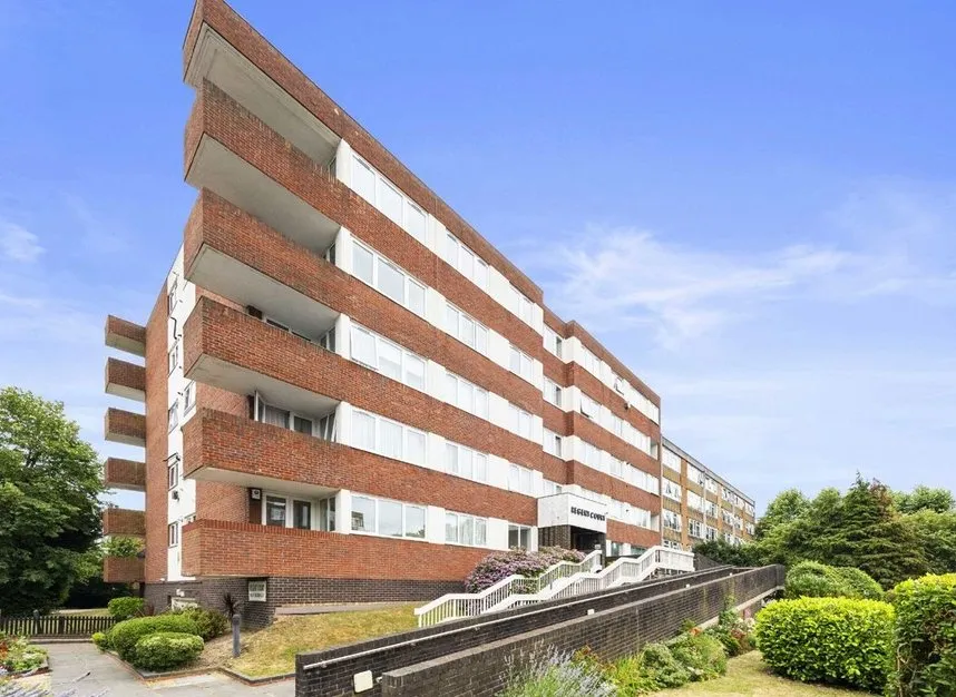 Ballards Lane, Finchley, N3, photo 8