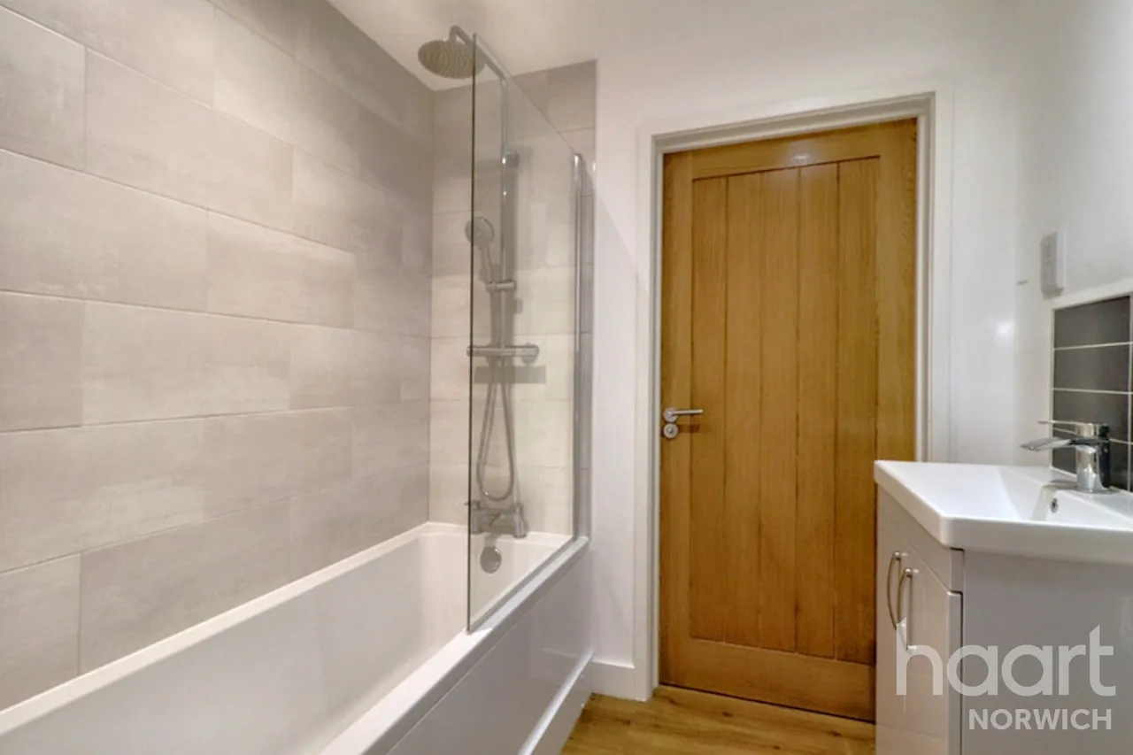 Harvey Lane, Norwich, NR7, photo 6