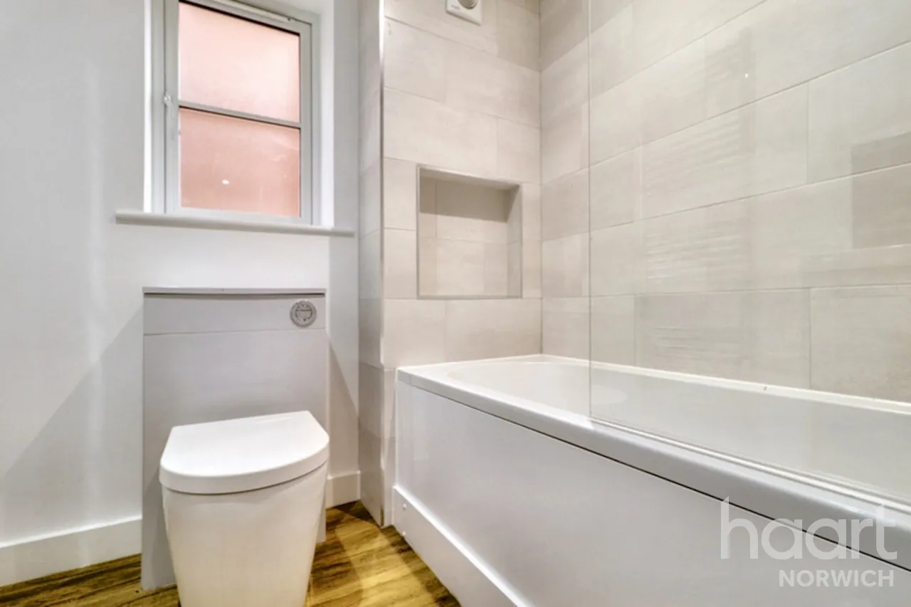 Harvey Lane, Norwich, NR7, photo 5