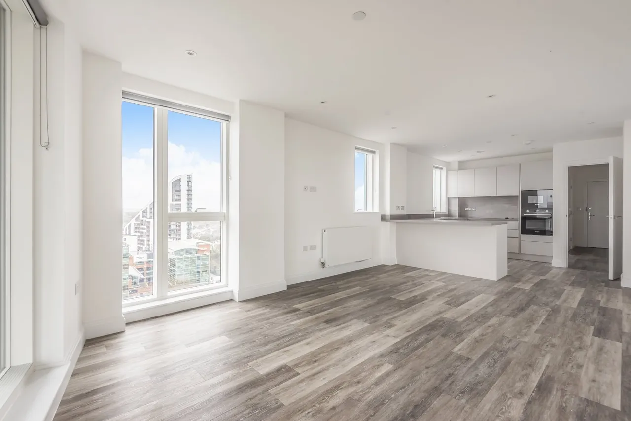 2 bed flat to rent — St. Marks Road, Bromley, BR2