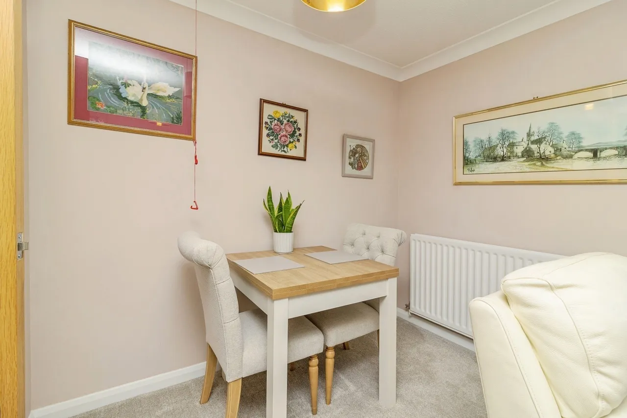 Bryony Place, Conniburrow, Milton Keynes, Buckinghamshire, MK14, photo 7