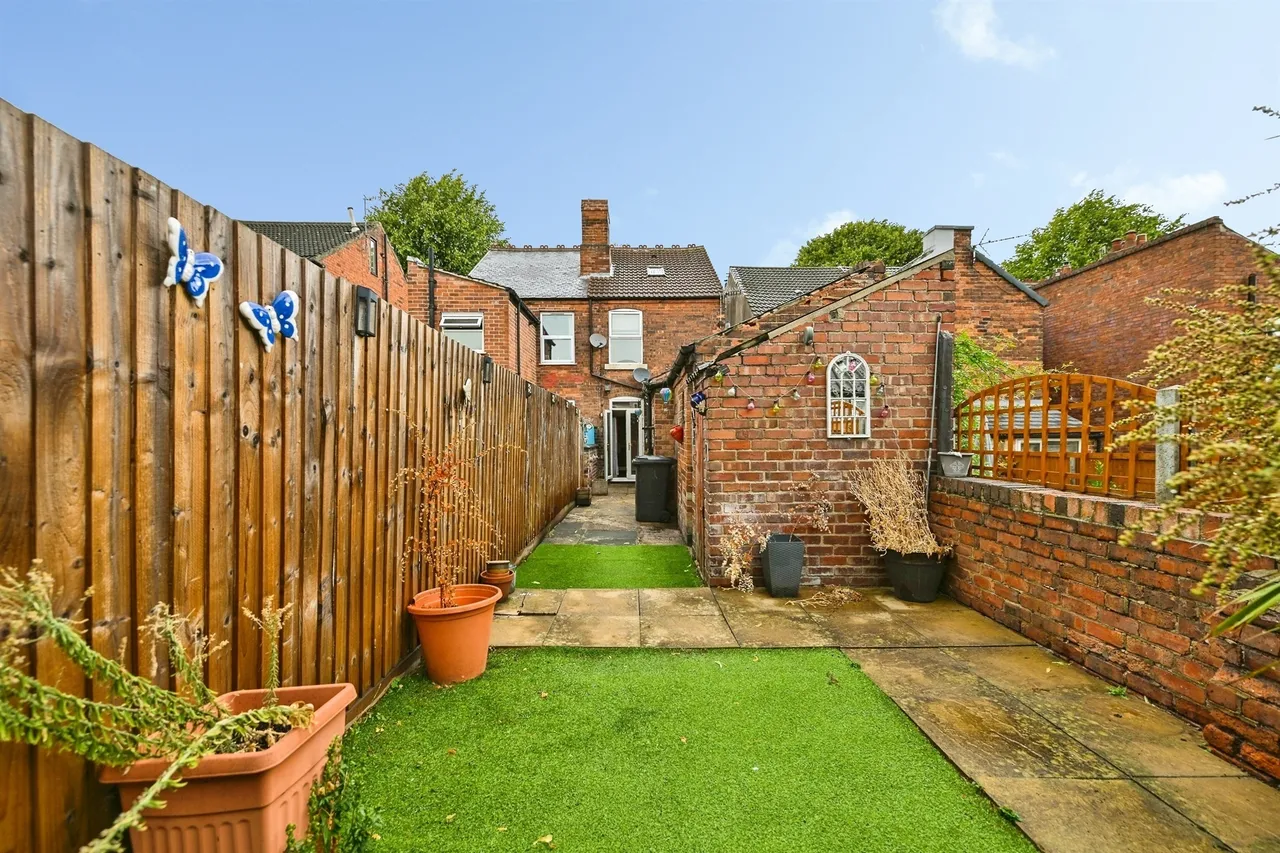 Bennerley Avenue, Ilkeston, DE7, photo 17