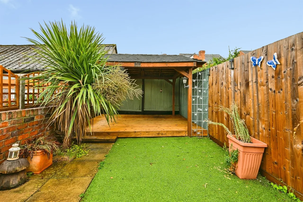 Bennerley Avenue, Ilkeston, DE7, photo 2