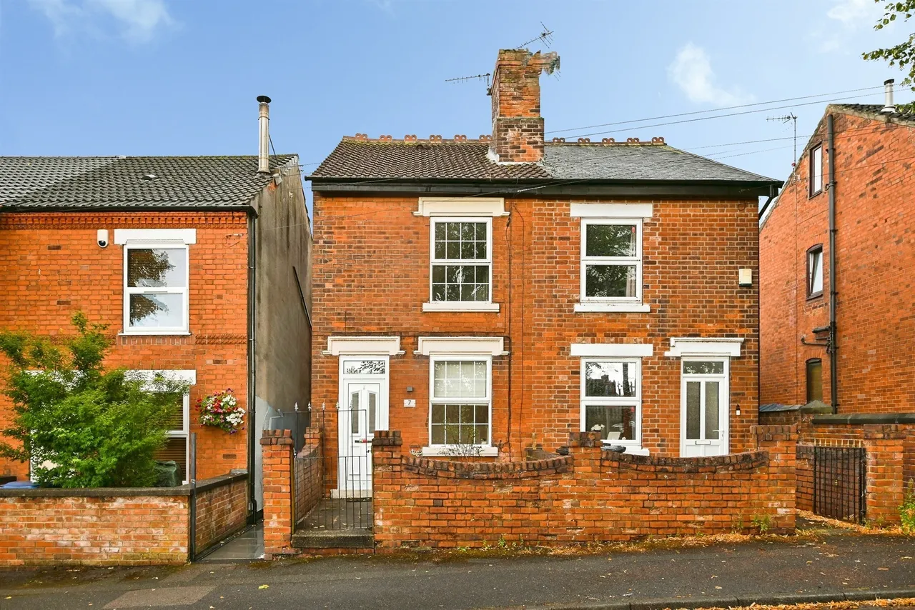 2 bed house for sale, Bennerley Avenue, Ilkeston, DE7