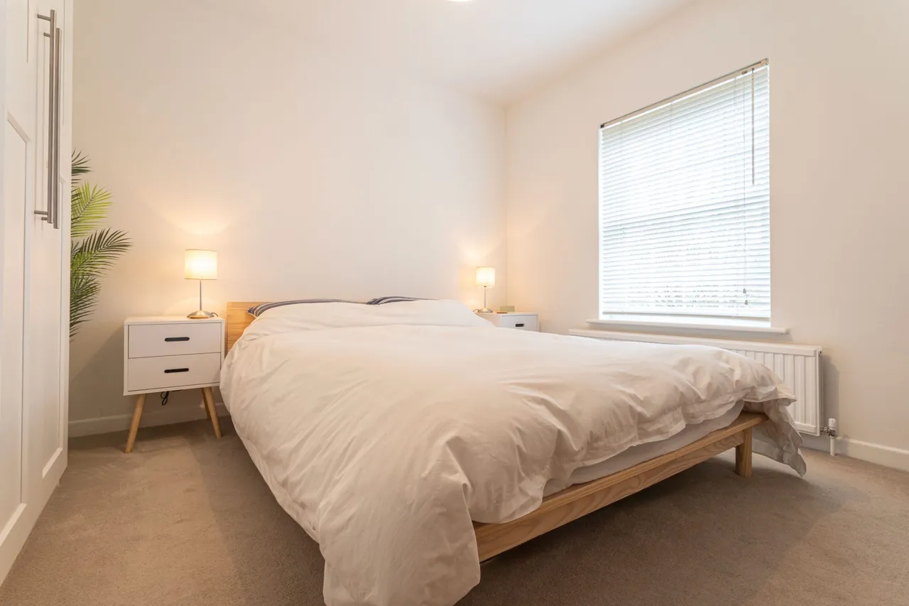 Oaklands, Hartley Wintney, Hook, RG27 8TX, photo 7