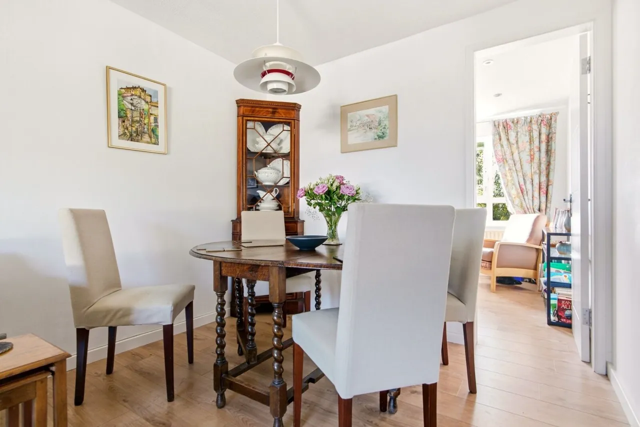 Beech Crescent, Wheathampstead, AL4, photo 5